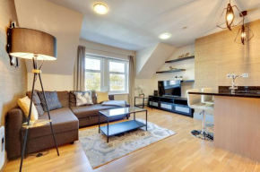 Week2Week Fantastic 2 bed/2 bath Jesmond Apartment